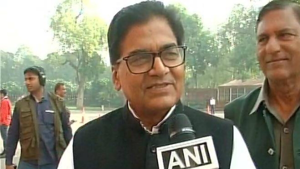 SP leader Ram Gopal Yadav said Coronavirus cannot reach villages treatment in Ayurveda SP leader Ram Gopal Yadav said Coronavirus cannot reach villages treatment in Ayurveda