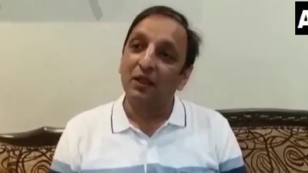 Sachin Sawant on yes bank crisis, says Hindus are in danger under Modi govts watch in true sense Sachin Sawant on yes bank crisis, says Hindus are in danger under Modi govts watch in true sense