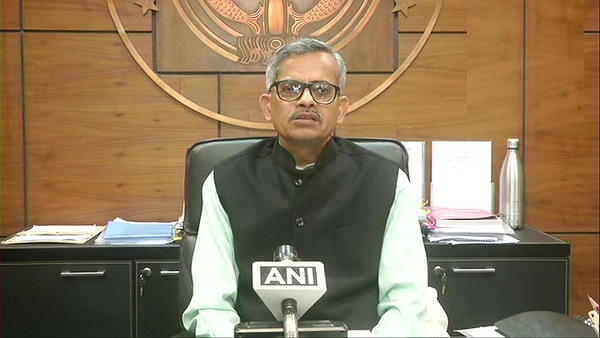 Noida DM Brijesh Narayan Singh Transferred, Suhas Alwai the new-DM of Gautam Buddh Nagar Noida DM Brijesh Narayan Singh Transferred, Suhas Alwai the new-DM of Gautam Buddh Nagar