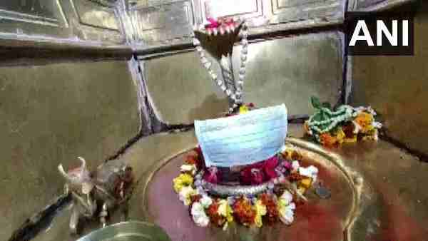 Prahladeshwar temple have been covered with a mask Prahladeshwar temple have been covered with a mask