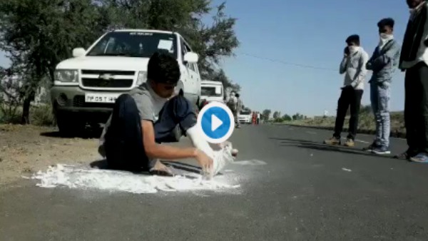 watch viral video of Rajasthan Man Cut Off Plaster of fractured leg watch viral video of Rajasthan Man Cut Off Plaster of fractured leg