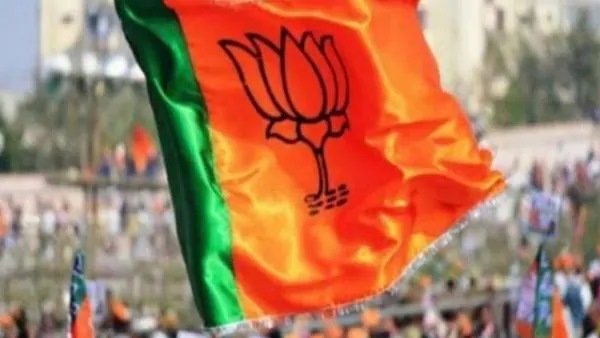 भाजपा कर रही ये टारगेट