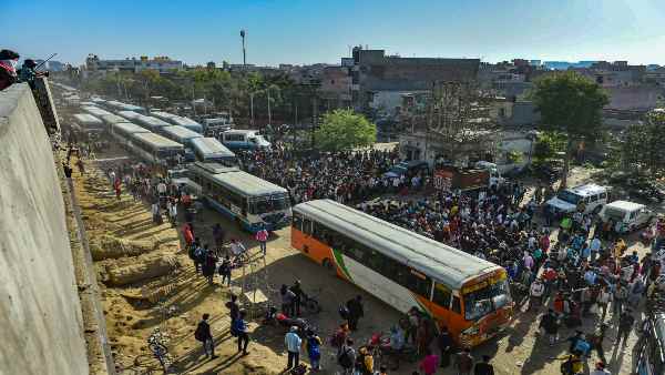 प्रवासियों को आश्वस्त करें सरकारें -नोबेल विजेता