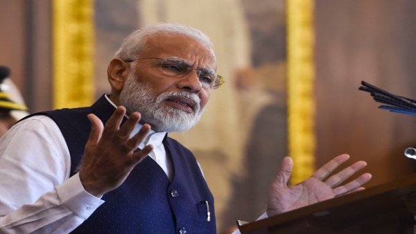 सोशल मीडिया के किंग हैं पीएम मोदी