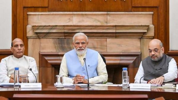 corona lockdown pm narendra modi ministries resume work from monday corona lockdown pm narendra modi ministries resume work from monday