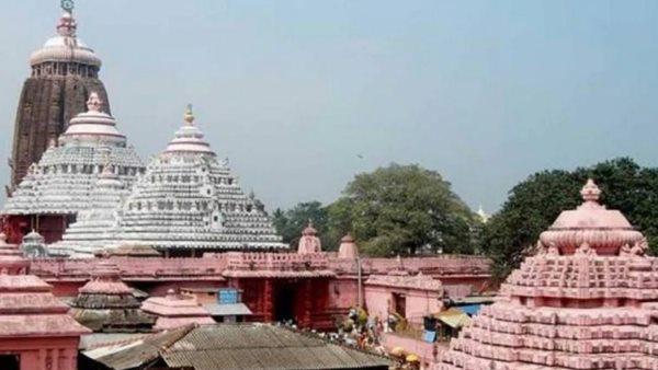 coronavirus lockdown Shree Jagannath Temple Puri provide 5000 to each servitor family coronavirus lockdown Shree Jagannath Temple Puri provide 5000 to each servitor family