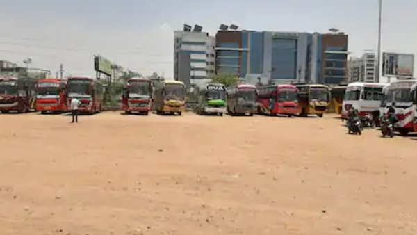Bihar kota pappu yadav sent 30 bus for rescue of student Bihar kota pappu yadav sent 30 bus for rescue of student