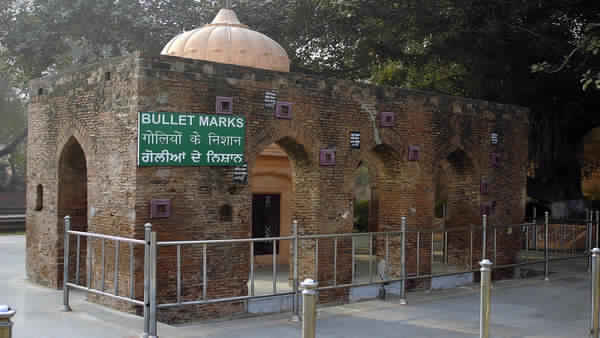 अंग्रेजों की क्रूरता की पराकाष्ठा जलियांवाला बाग नरसंहार अंग्रेजों की क्रूरता की पराकाष्ठा जलियांवाला बाग नरसंहार