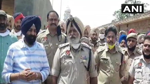 9 persons have been arrested till now in connection with the attack on Punjab police 9 persons have been arrested till now in connection with the attack on Punjab police