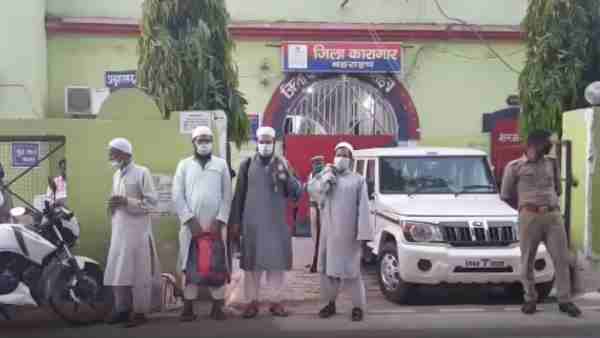 21 foreigners including 17 foreigners were sent to jail in bahraich 21 foreigners including 17 foreigners were sent to jail in bahraich