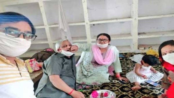corona positive bjp leader celebrates marriage anniversary in quarantine centre corona positive bjp leader celebrates marriage anniversary in quarantine centre