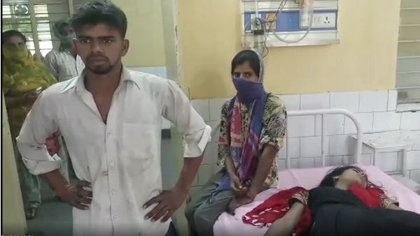 UP policemen enforcing lockdown injured villagers UP policemen enforcing lockdown injured villagers