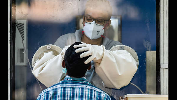 Coronavirus: लॉकडाउन के चलते डबलिंग रेट में सुधार, अब लग रहा है 7.5 दिन का समय, पहले था 3.4 दिन Coronavirus: लॉकडाउन के चलते डबलिंग रेट में सुधार, अब लग रहा है 7.5 दिन का समय, पहले था 3.4 दिन