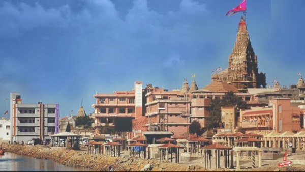 coronavirus lockdown: 1700 Pilgrims Return from Dwarka by buses on orders of local administration coronavirus lockdown: 1700 Pilgrims Return from Dwarka by buses on orders of local administration