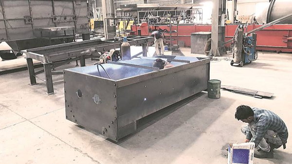 Gujarat: Industry to resume work on April 20 Gujarat: Industry to resume work on April 20