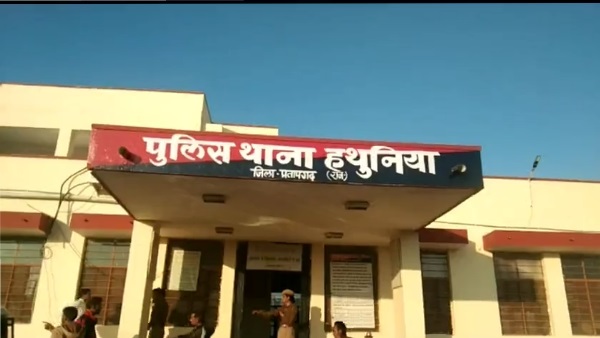 दौसा की बेटियों ने भी किया दान