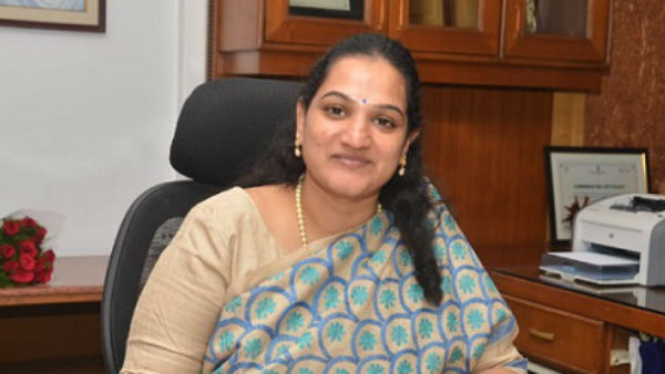 'देश पर कोरोना संकट है तो मैं घर पर कैसे बैठ सकती हूं'