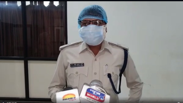 सुसाइड में लिखा-मर्जी से दे रहे जान