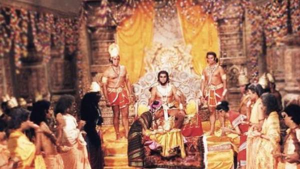 पढ़ाई के दौरान ही अभिनय से जुड़े