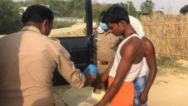 police helped hungry family for four days in jaunpur police helped hungry family for four days in jaunpur