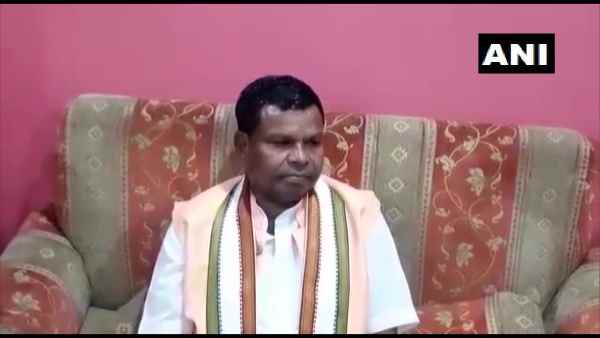 Chhattisgarh Excisem minister Kavasi Lakma broke the lockdown and said was tired of sitting in Raipur Chhattisgarh Excisem minister Kavasi Lakma broke the lockdown and said was tired of sitting in Raipur