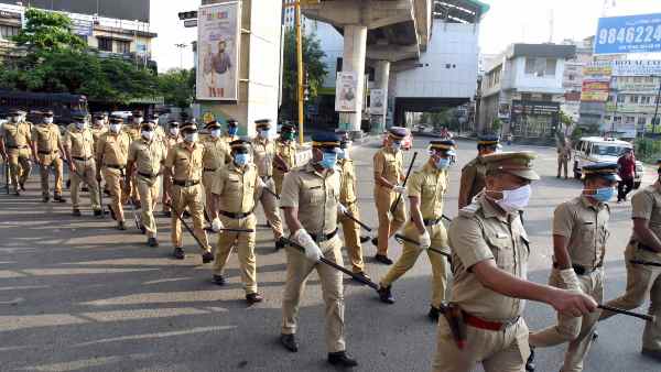 केरल में फिर बढ़ी कोरोना संक्रमितों की तादाद