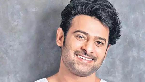 प्रभास ने 4 करोड़ दान किए