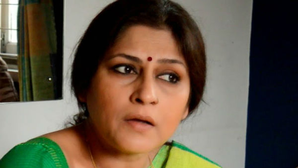 'लोग मुझे गाड़ी से उतार कर मार रहे थे'