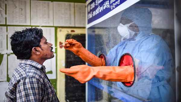रेलवे के उत्पादन यूनिटों का भी हो रहा कोरोना से लड़ाई में इस्तेमाल