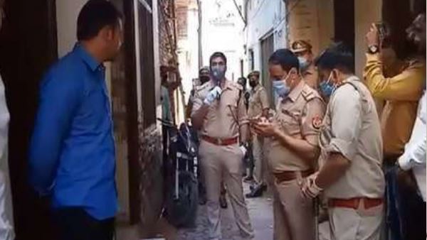 vmuzaffarnagar ssp appealed people to stay at home otherwise FIR will be lodges vmuzaffarnagar ssp appealed people to stay at home otherwise FIR will be lodges