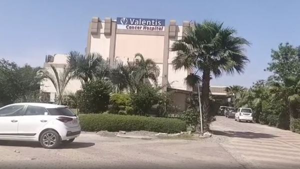 FIR against Valentis hospital who refused to admit Muslim patients without Covid 19 test FIR against Valentis hospital who refused to admit Muslim patients without Covid 19 test