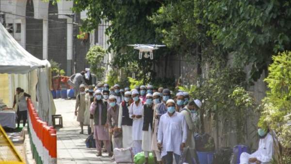 साद के खिलाफ पुलिस और ईडी ने दर्ज किया है केस
