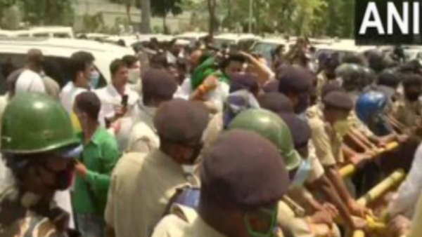 bihar patna administration stop tejashwi yadav for gopalganj bihar patna administration stop tejashwi yadav for gopalganj