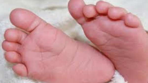 28 दिन की बच्ची को सौंपा