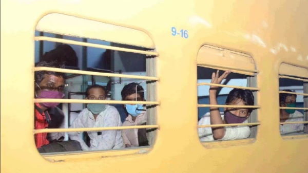 Karnataka government to resume train services for migrant workers from Friday Karnataka government to resume train services for migrant workers from Friday