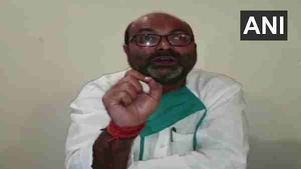 धोखाधड़ी के आरोप में लखनऊ में एफआईआर