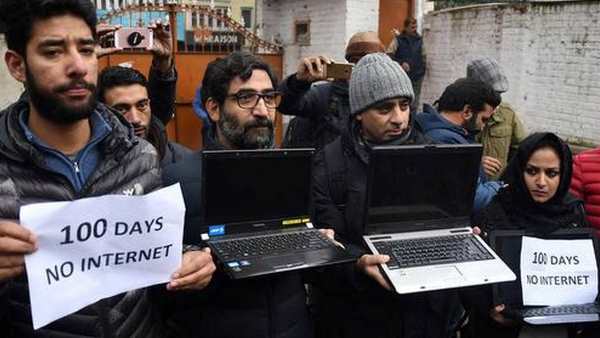 याचिका में की गई है ये मांग