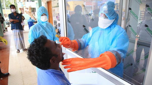 COVID-19: Gujarat deaths cross 1000-mark, coronavirus positive cases crosses 16 thousand COVID-19: Gujarat deaths cross 1000-mark, coronavirus positive cases crosses 16 thousand
