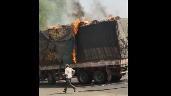 Fire in a truck in Jaipur Fire in a truck in Jaipur