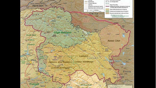 पाकिस्तान कमांडर ने किया कब्जा