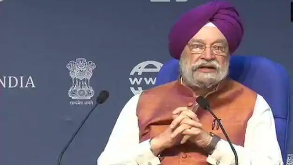 ट्रेनों के क्वारंटाइन स्टैंडर्ड को हवाई यात्रा पर लागू नहीं किया जा सकता