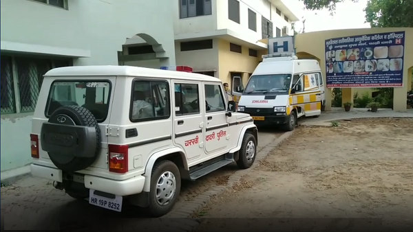 charkhi dadri police stranded in trouble when caught covid-19 positive couple charkhi dadri police stranded in trouble when caught covid-19 positive couple