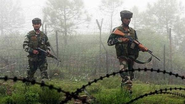 सीमा विवाद के कारण अस्थायी व छोटी अवधि की झड़पें होती रहती हैं