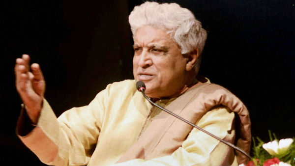 जावेद अख्तर ने फिर साधा सरकार पर निशाना