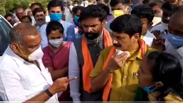 भाजपा के मंत्री ने महिला को दी गाली