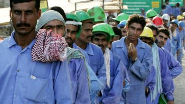 लॉकडाउन में न तो केयरटेकर और न ही बेटियां मां की देखभाल कर सकी