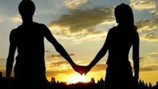 Mother of 3 children eloped with lover in Chhatarpur Mother of 3 children eloped with lover in Chhatarpur