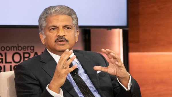 Steps to lockdown extensions economically disastrous and creating medical crisis: Anand Mahindra Steps to lockdown extensions economically disastrous and creating medical crisis: Anand Mahindra