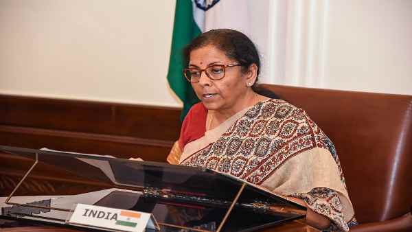 Finance Minister Nirmala Sitharaman launches futures and options contract in rupee and dollar Finance Minister Nirmala Sitharaman launches futures and options contract in rupee and dollar