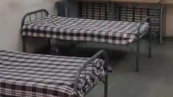 Two youths shoot obscene video of woman in quarantine bathroom Two youths shoot obscene video of woman in quarantine bathroom